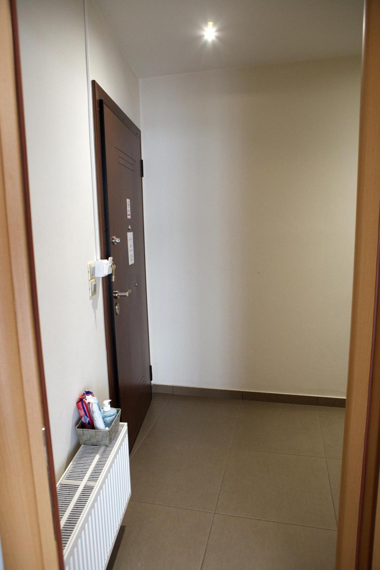 Park Apartment *